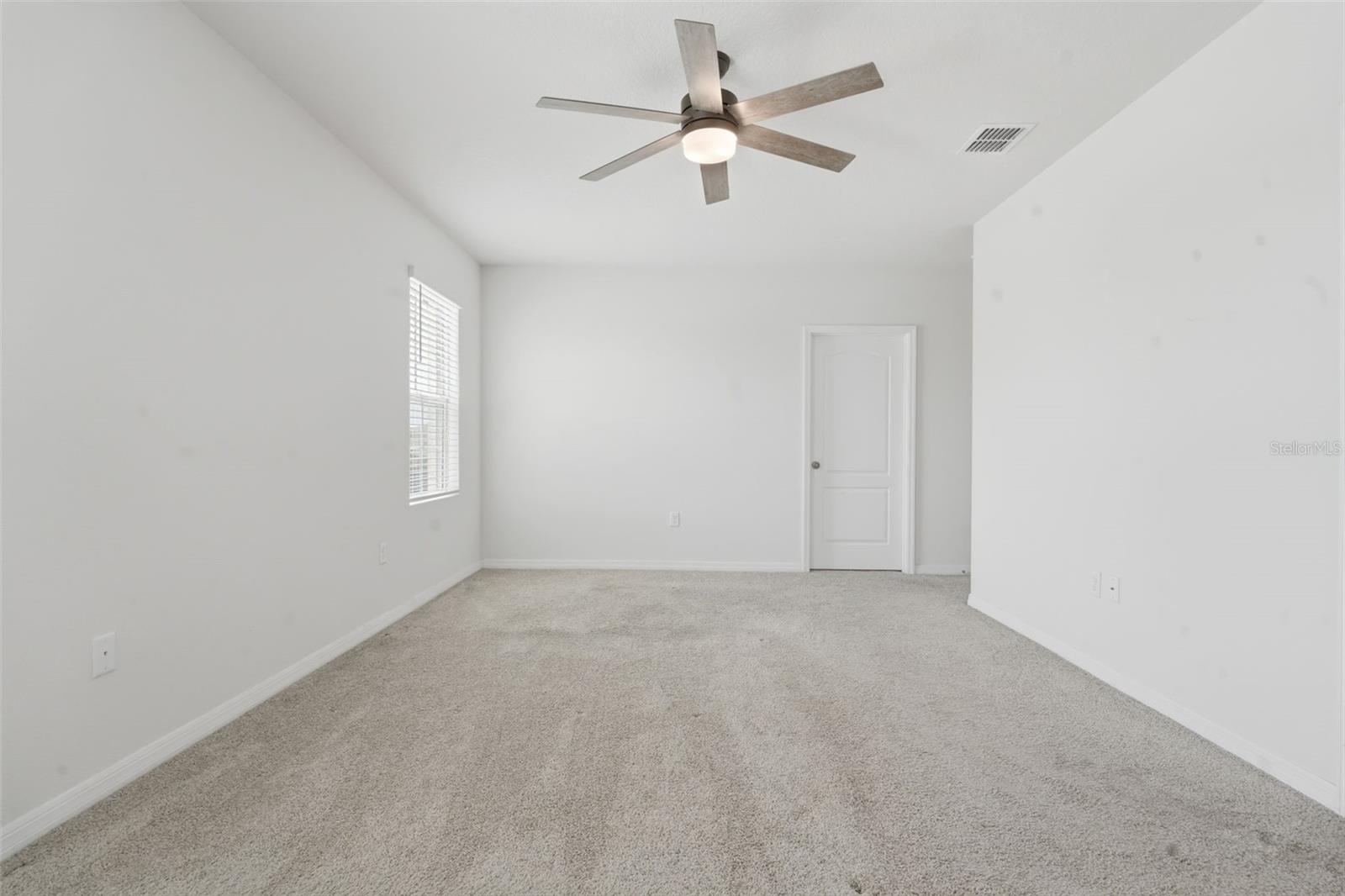 Single Family Residence at 1356 BERRY LN, DAVENPORT, photo 19 of 45