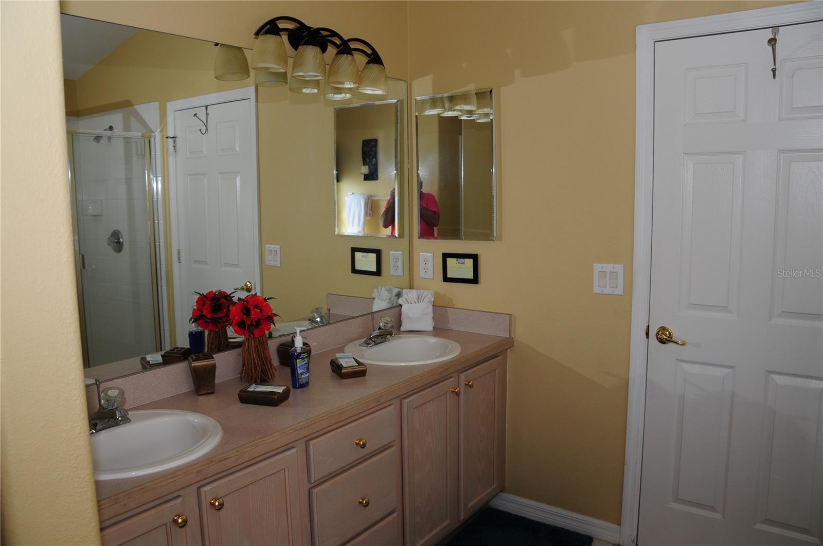 Single Family Residence at 8015 INDIAN CREEK BLVD, KISSIMMEE, photo 41 of 56
