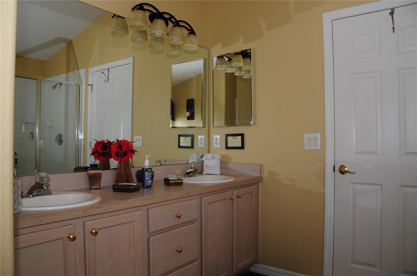 Single Family Residence at 8015 INDIAN CREEK BLVD, KISSIMMEE, photo 42 of 56