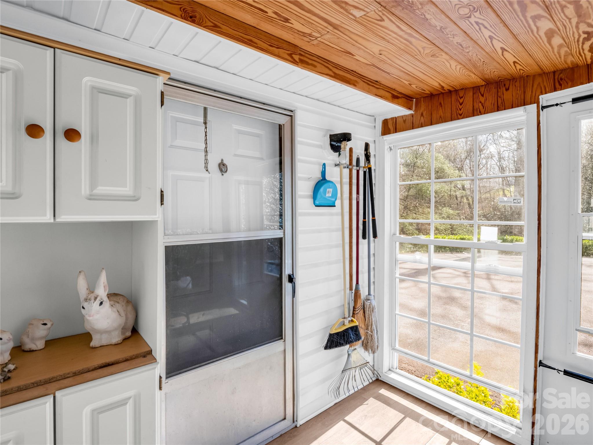 Single Family Residence at 48 Laurel Cove Road, Leicester, photo 35 of 43