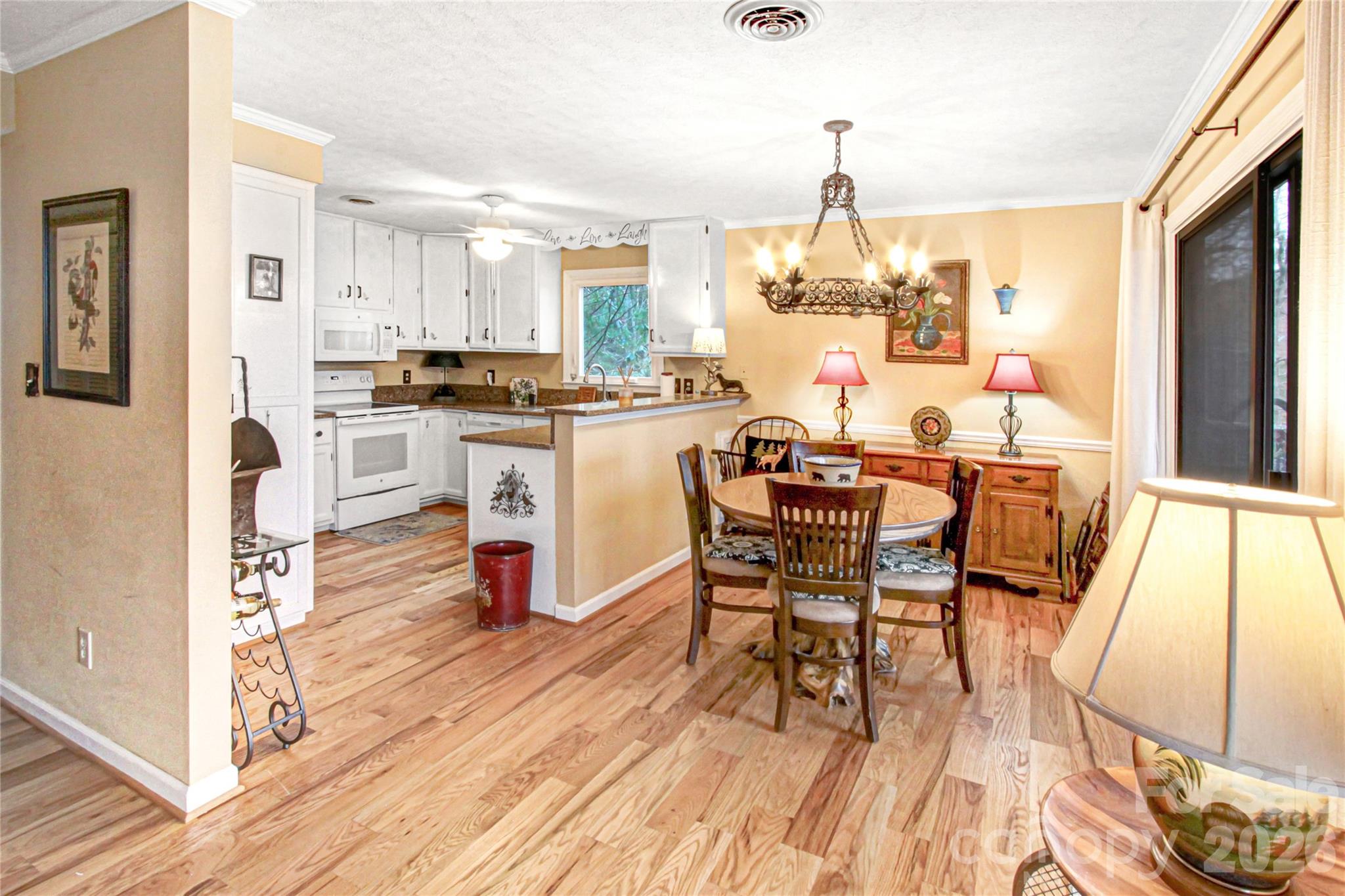 Condominium at 121 Toxaway Views Drive, Lake Toxaway, photo 6 of 44