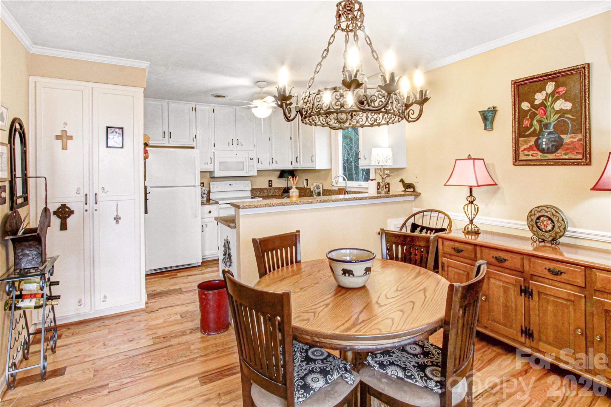 Condominium at 121 Toxaway Views Drive, Lake Toxaway, photo 8 of 44