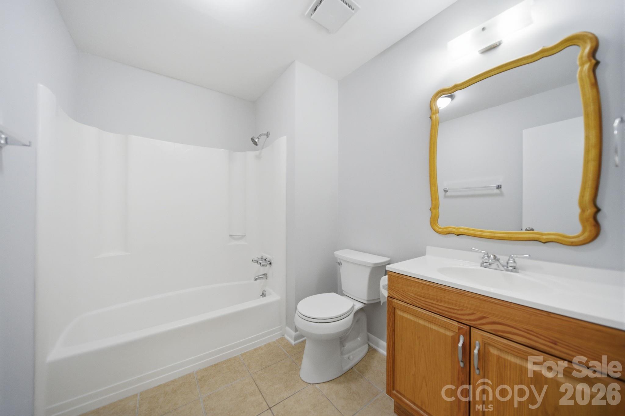 Hall Full Bath - 3065 Devonshire Drive, Rock Hill