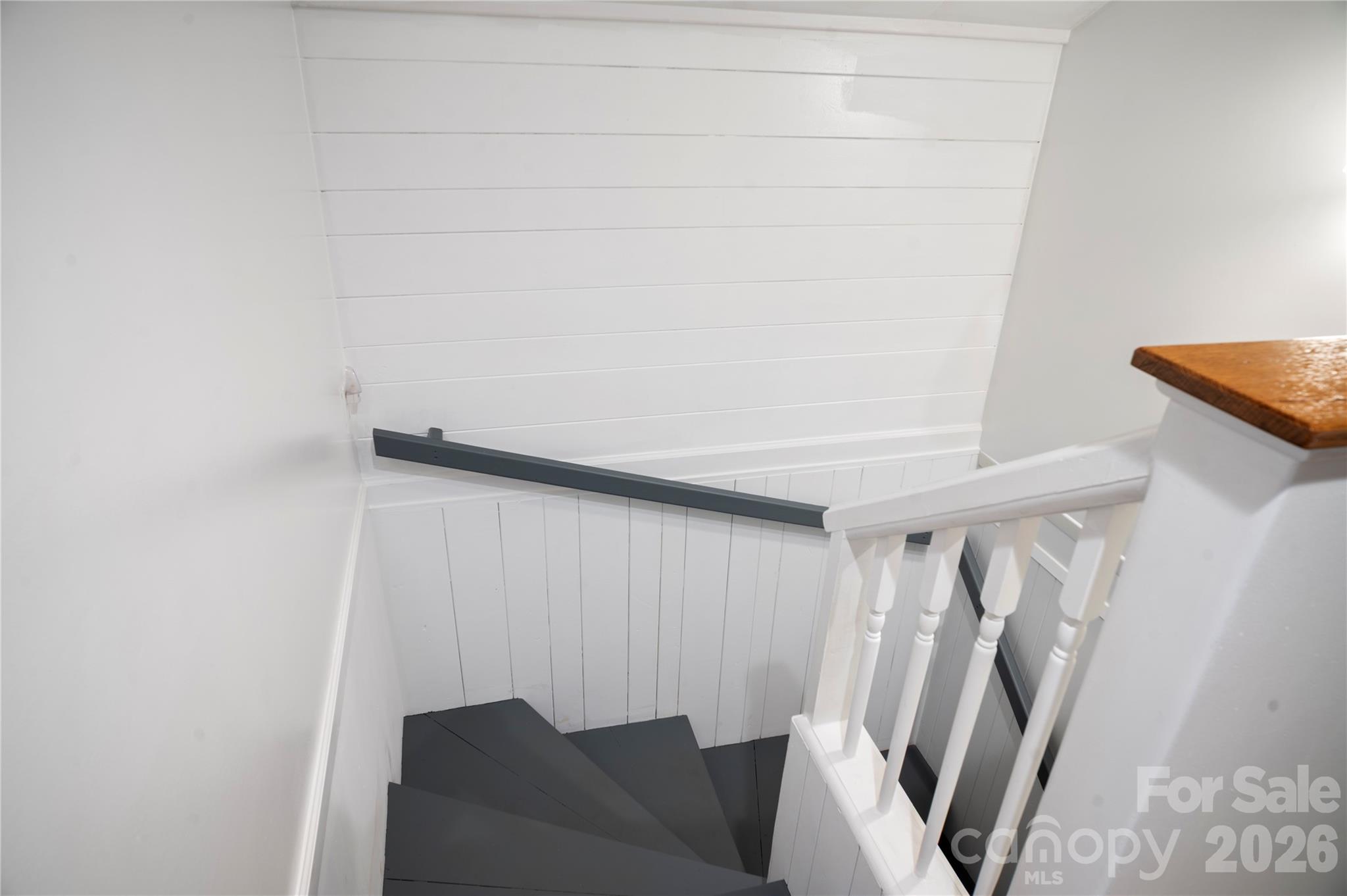 Single Family Residence at 3002 Kanuga Road, Hendersonville, photo 32 of 48