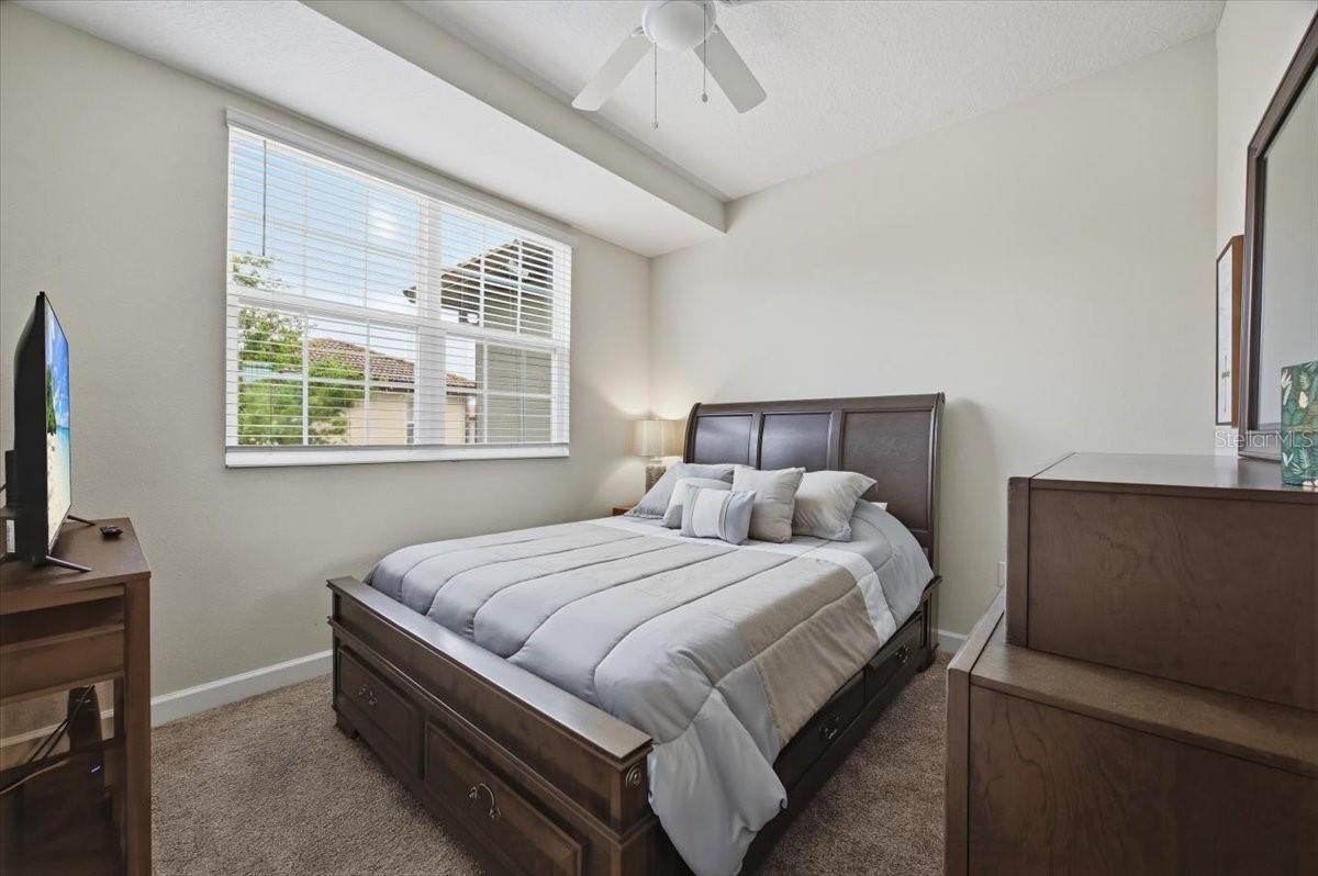 Townhouse at 1365 SHINNECOCK HILLS DR, DAVENPORT, photo 16 of 26