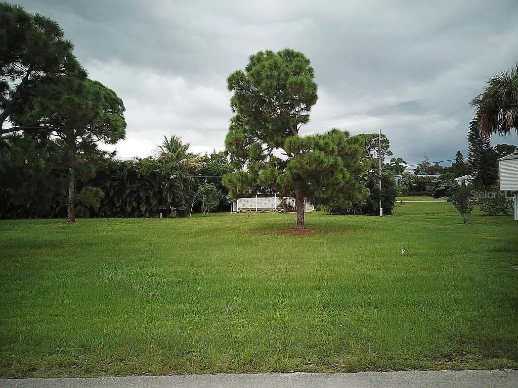 Land at 7883 BREAKWATER CT, BOKEELIA