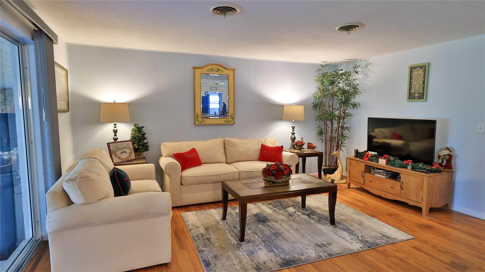 Living Room View 1 - 515 OLIVER DR, NEW SMYRNA BEACH