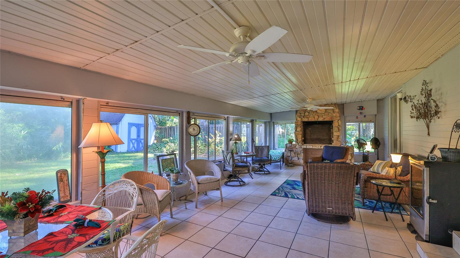 Florida Room View 1 - 515 OLIVER DR, NEW SMYRNA BEACH
