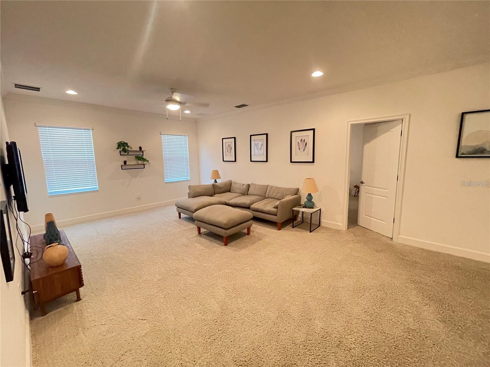 Single Family Residence at 5426 OAKGRAIN CT, DAVENPORT, photo 16 of 32