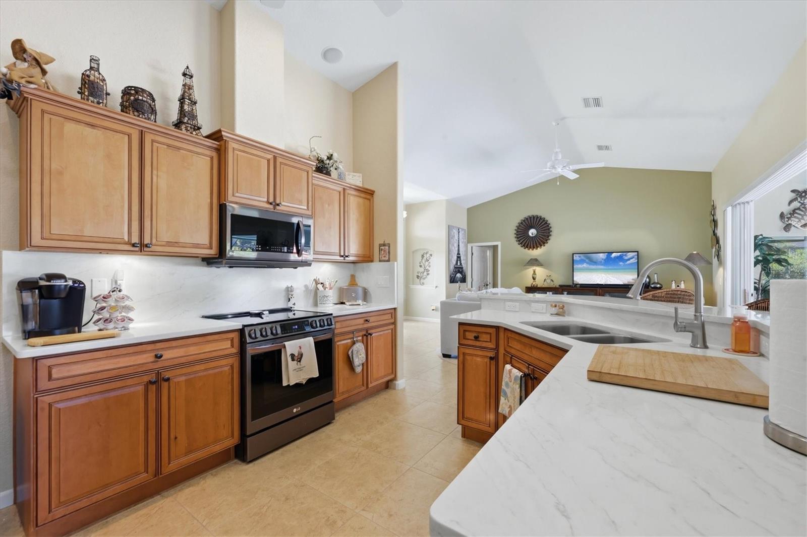 Single Family Residence at 15629 HAVANA CIR, PORT CHARLOTTE, photo 16 of 52