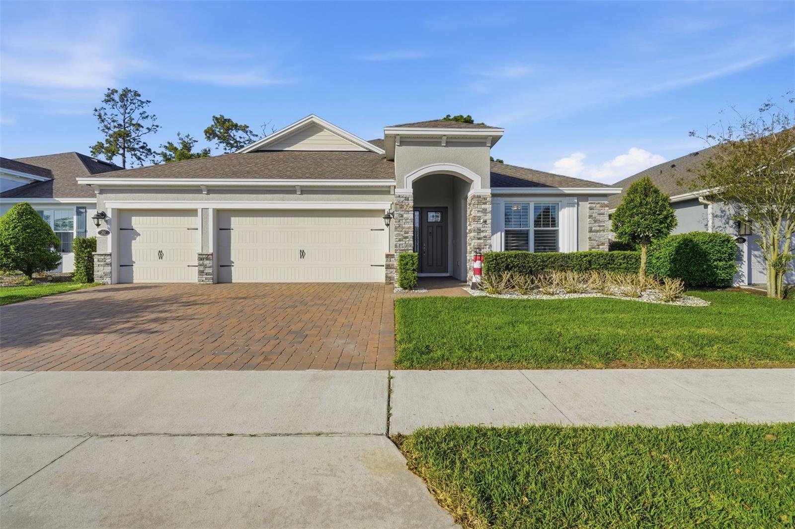262 NORTHCOTE CT
