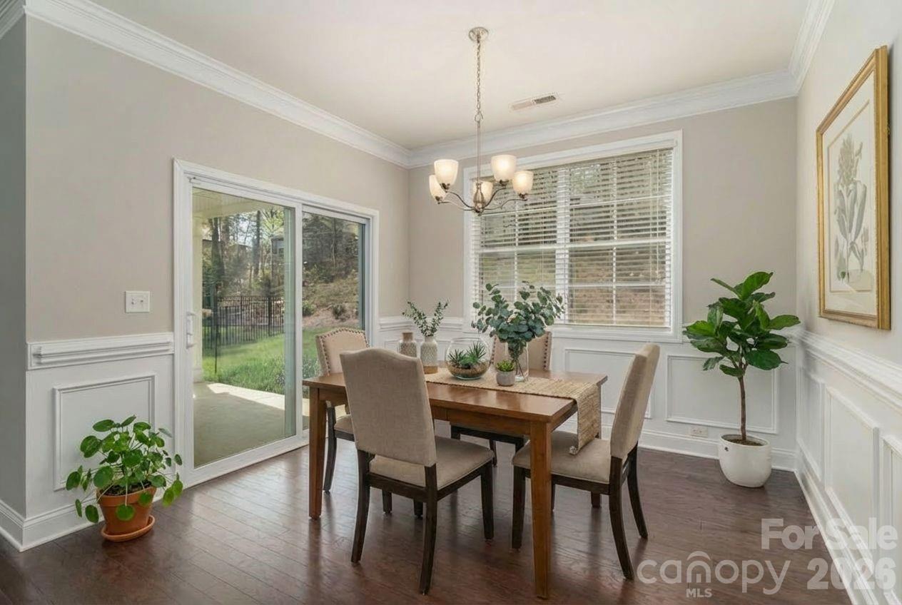 Virtually Staged - 2214 Seagull Drive, Denver