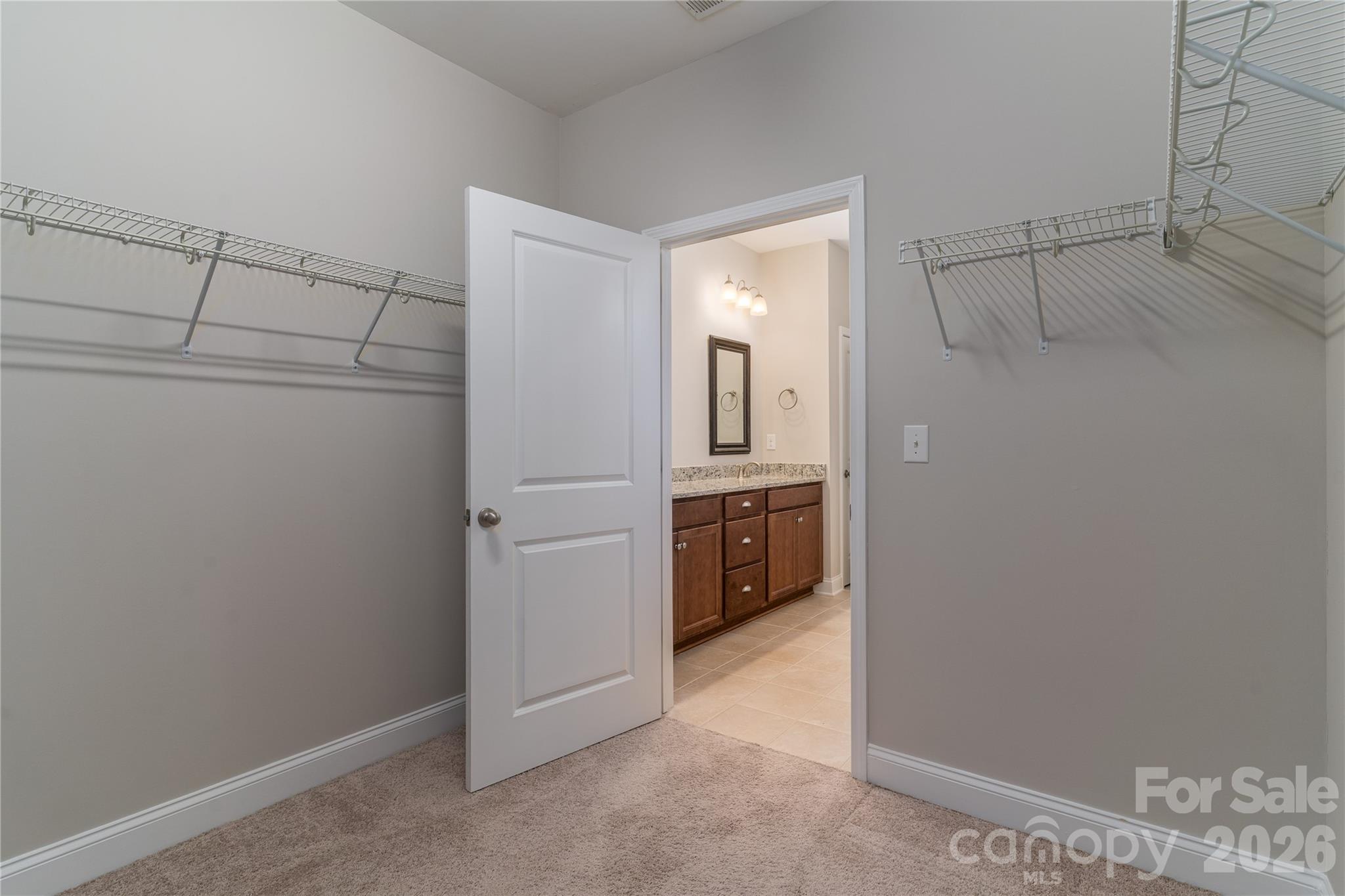 Single Family Residence at 2214 Seagull Drive, Denver, photo 21 of 27