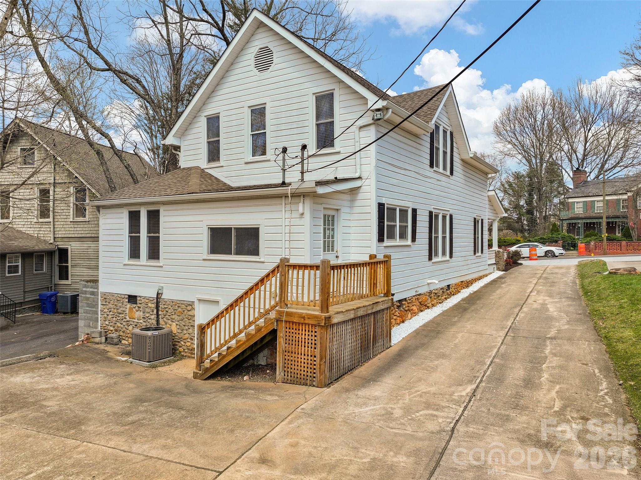 Office at 89 Walnut Street, Waynesville, photo 22 of 24