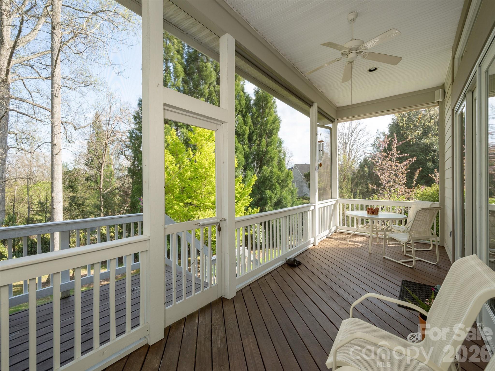 Townhouse at 83 Towne Place Drive, Hendersonville, photo 10 of 48