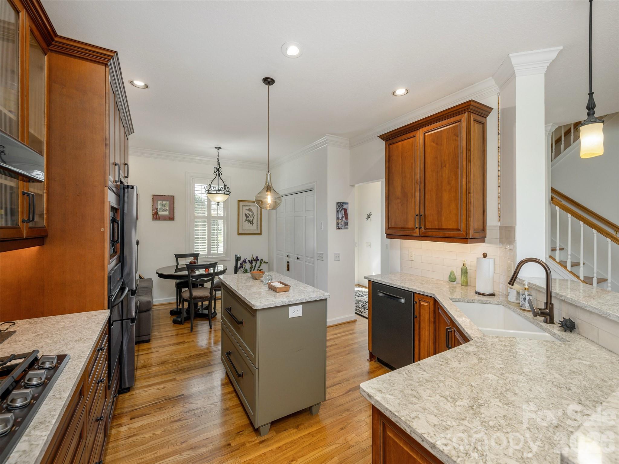 Townhouse at 83 Towne Place Drive, Hendersonville, photo 20 of 48