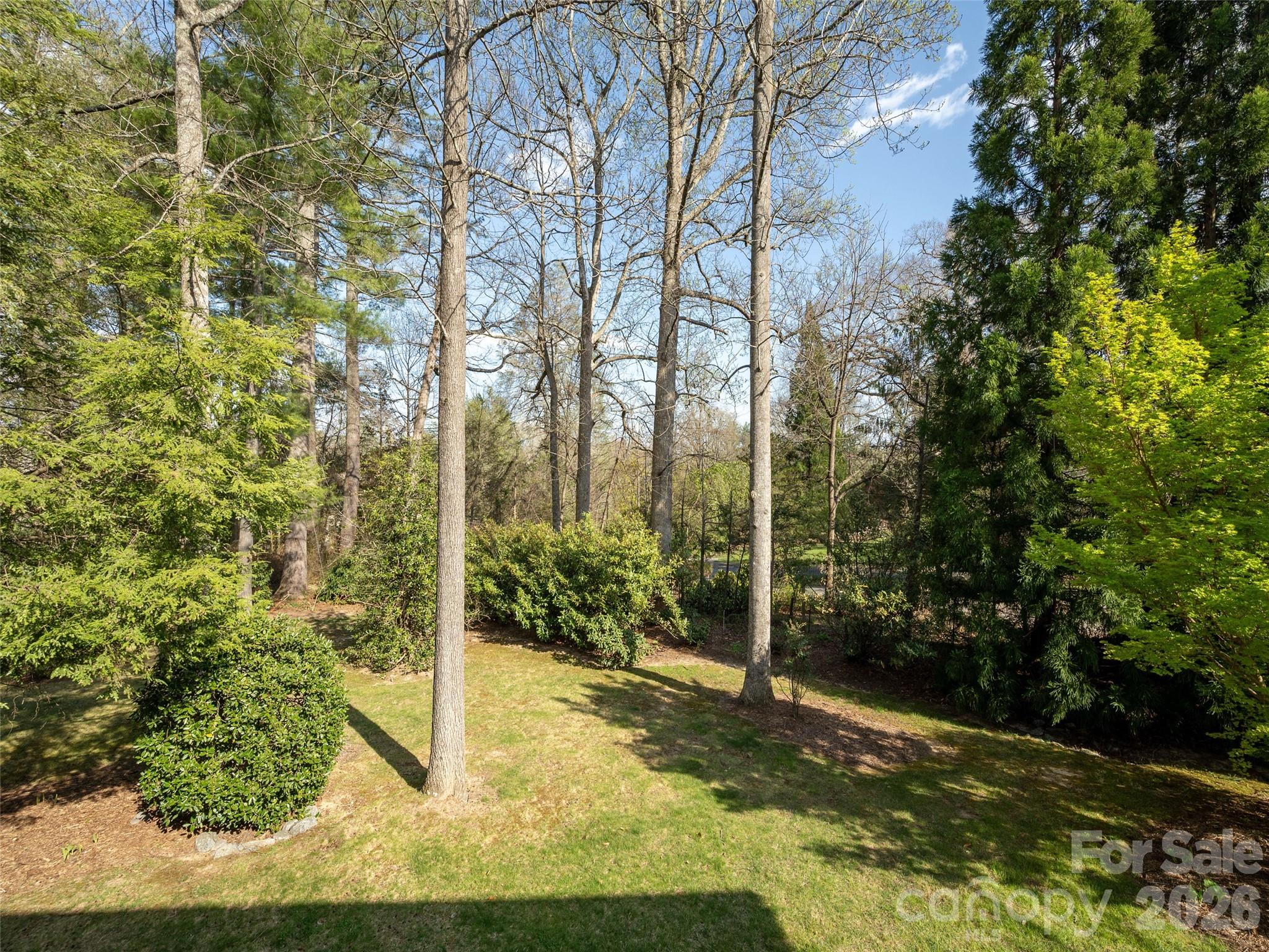 Townhouse at 83 Towne Place Drive, Hendersonville, photo 44 of 48