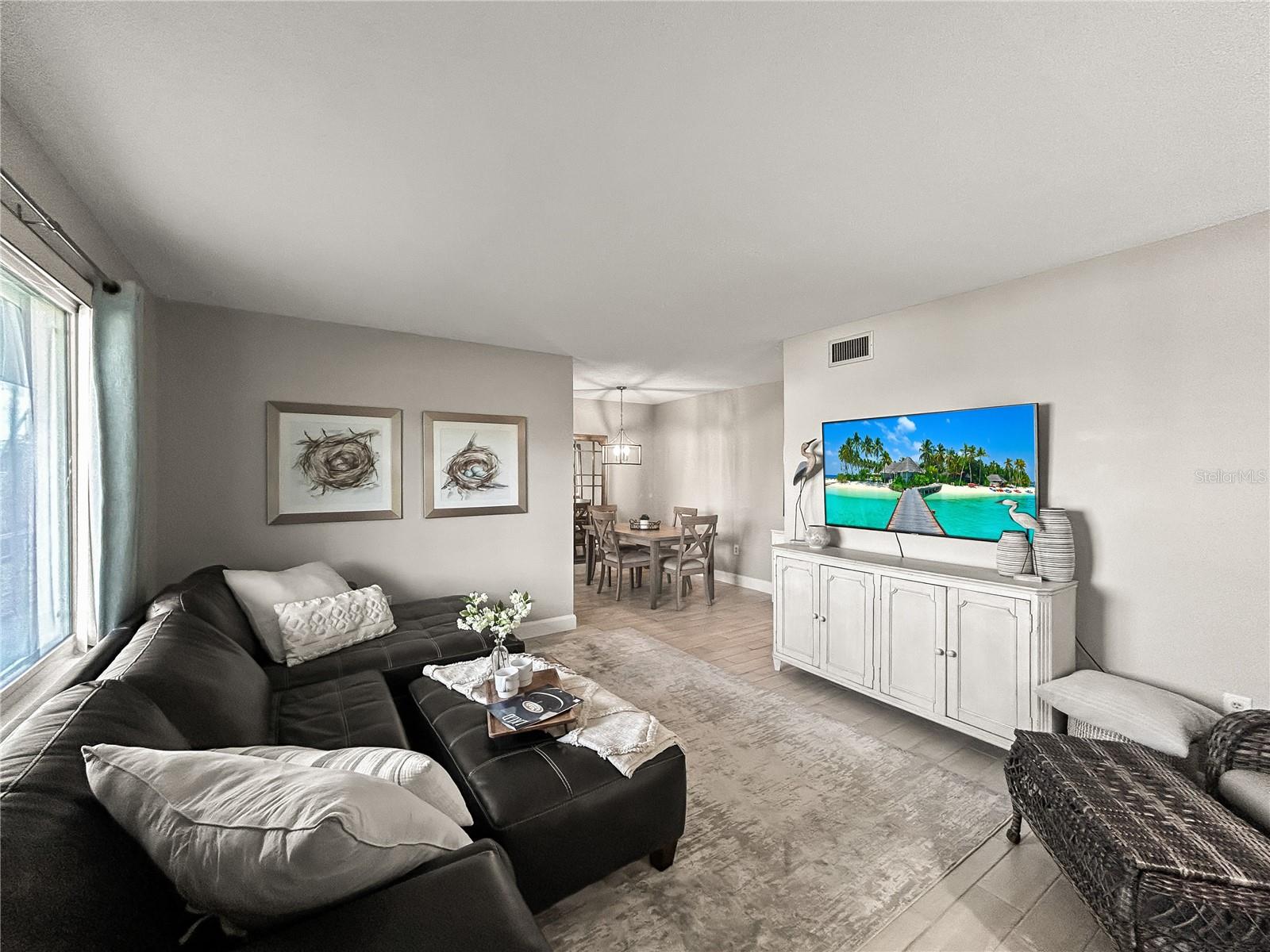 Condominium at 1600 W LAKE PARKER DR #C4, LAKELAND, photo 3 of 33