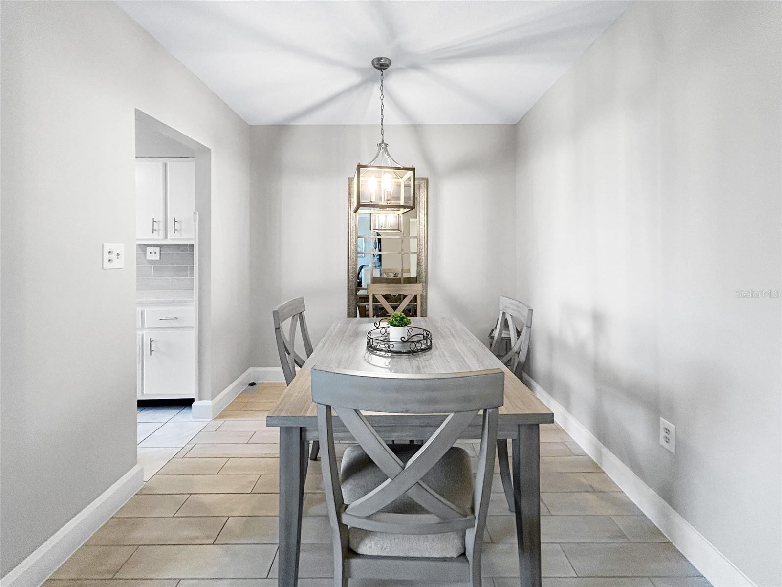 Condominium at 1600 W LAKE PARKER DR #C4, LAKELAND, photo 9 of 33