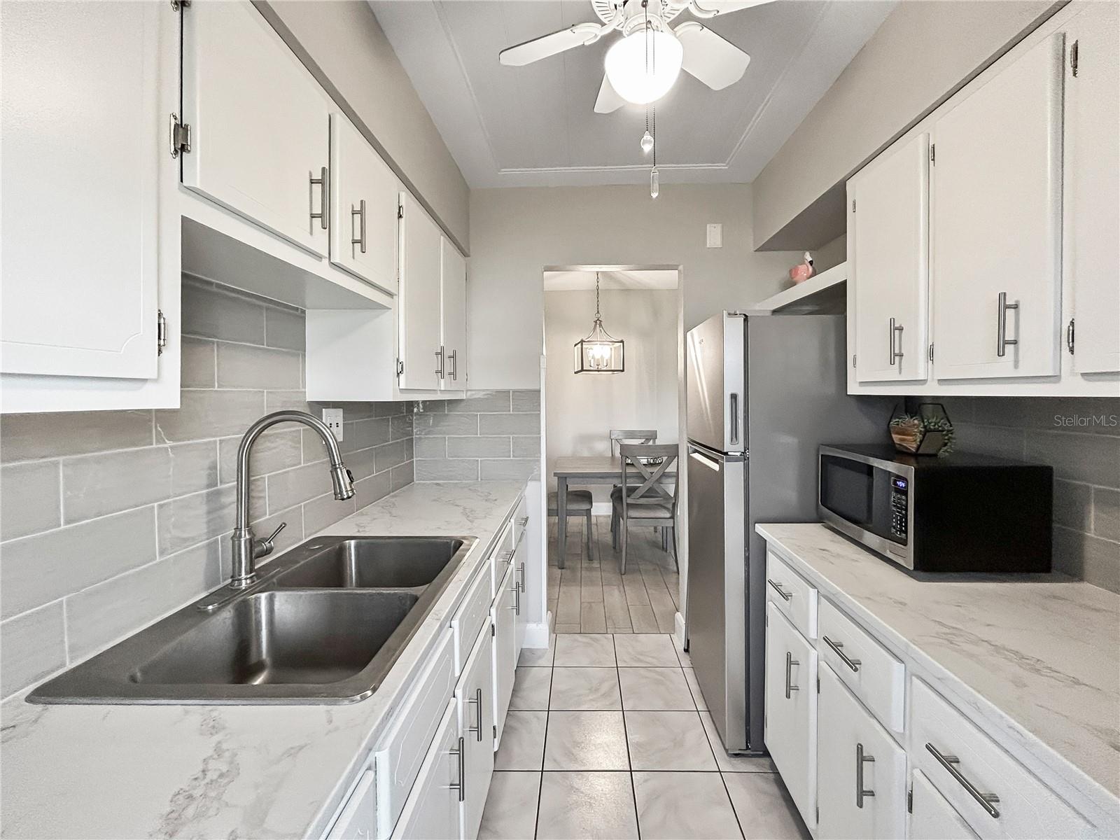 Condominium at 1600 W LAKE PARKER DR #C4, LAKELAND, photo 13 of 33
