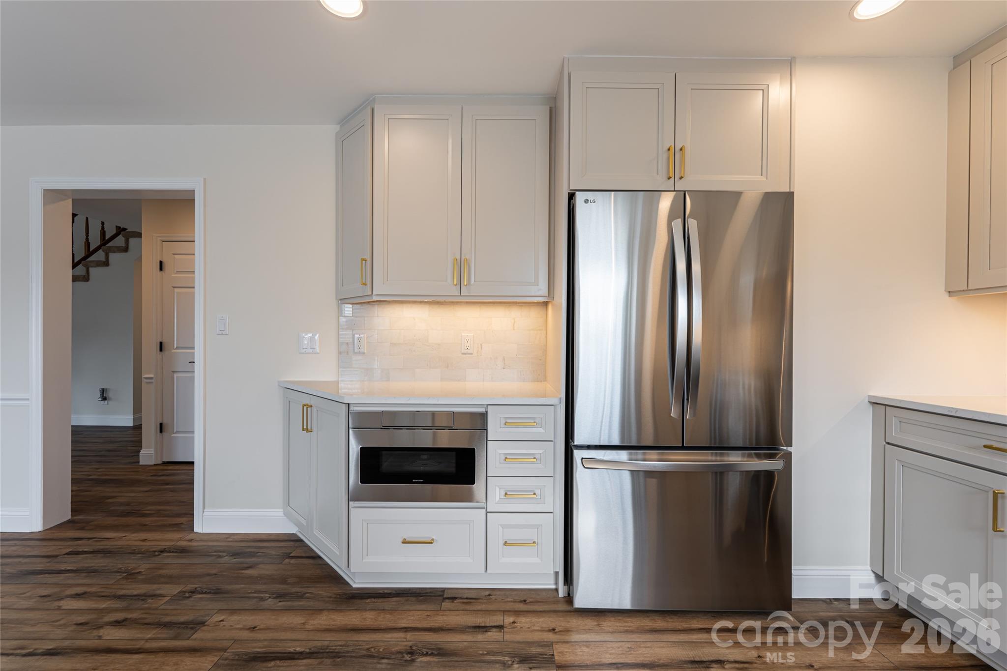 Kitchen - 1203 Fleetwood Plaza, Hendersonville