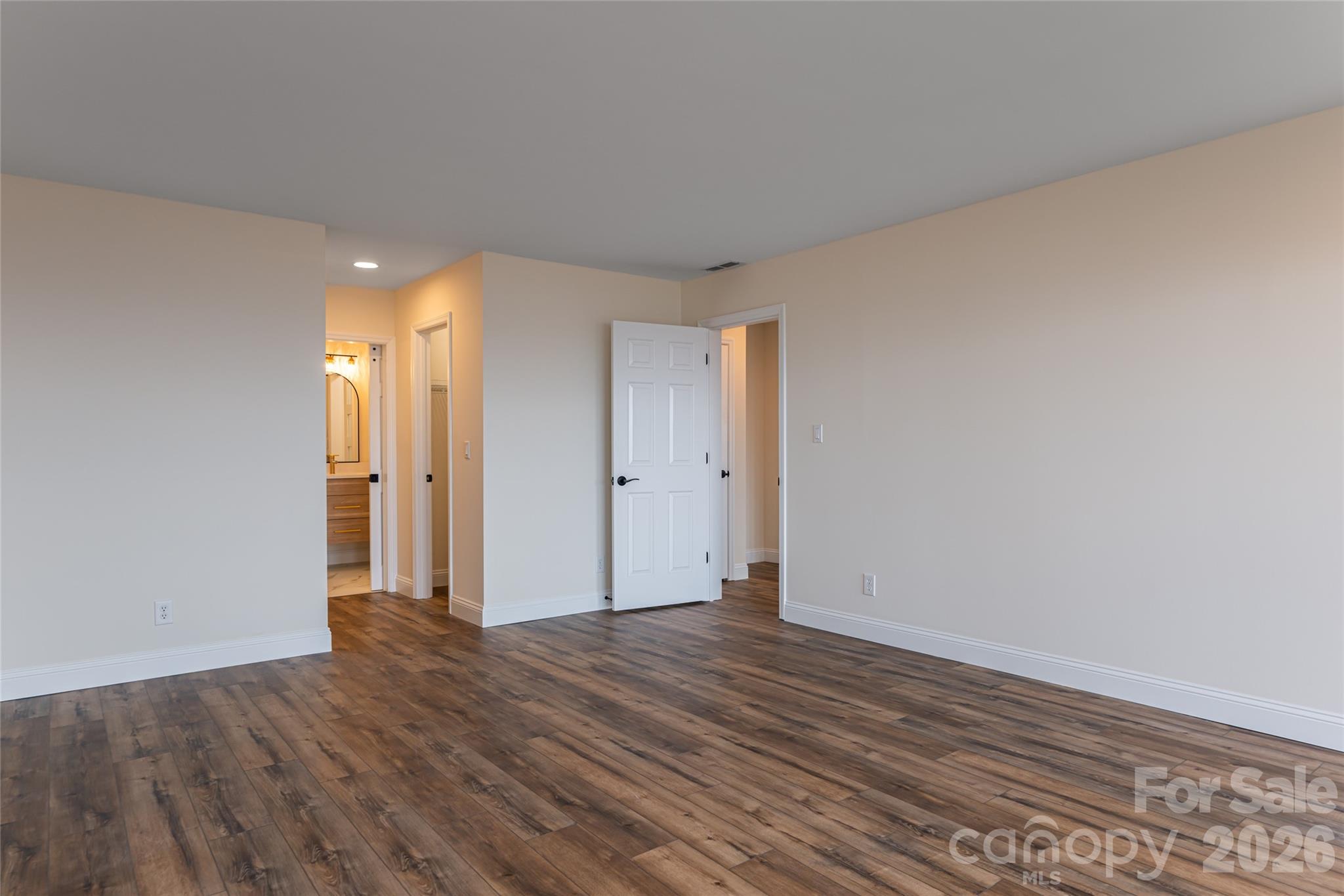 Primary bedroom - 1203 Fleetwood Plaza, Hendersonville