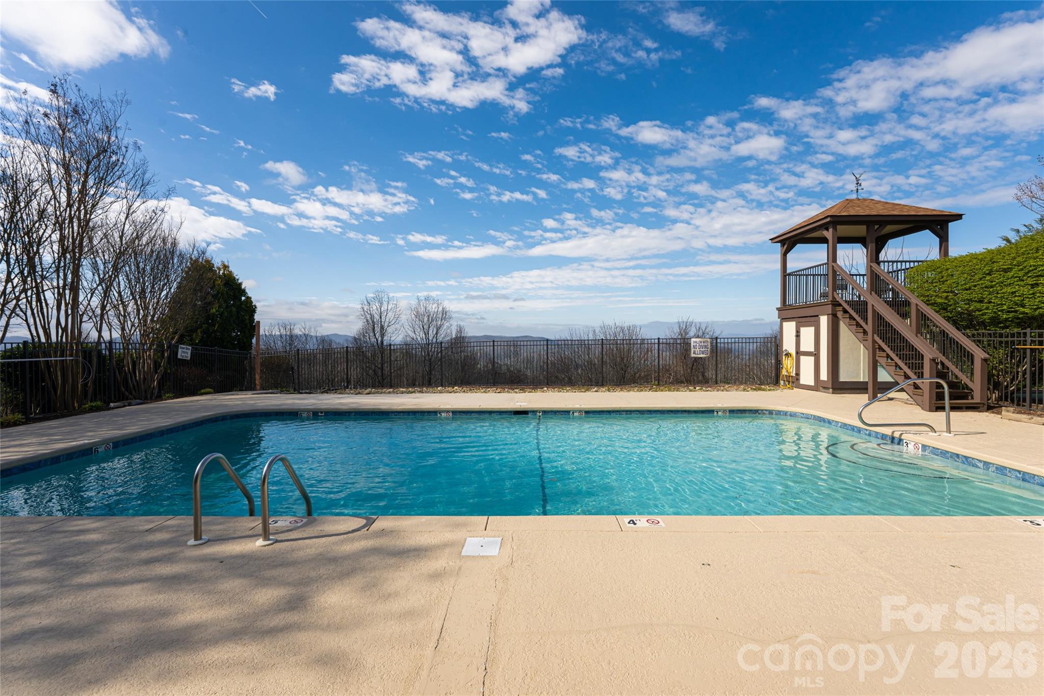 Clubhouse pool - 1203 Fleetwood Plaza, Hendersonville