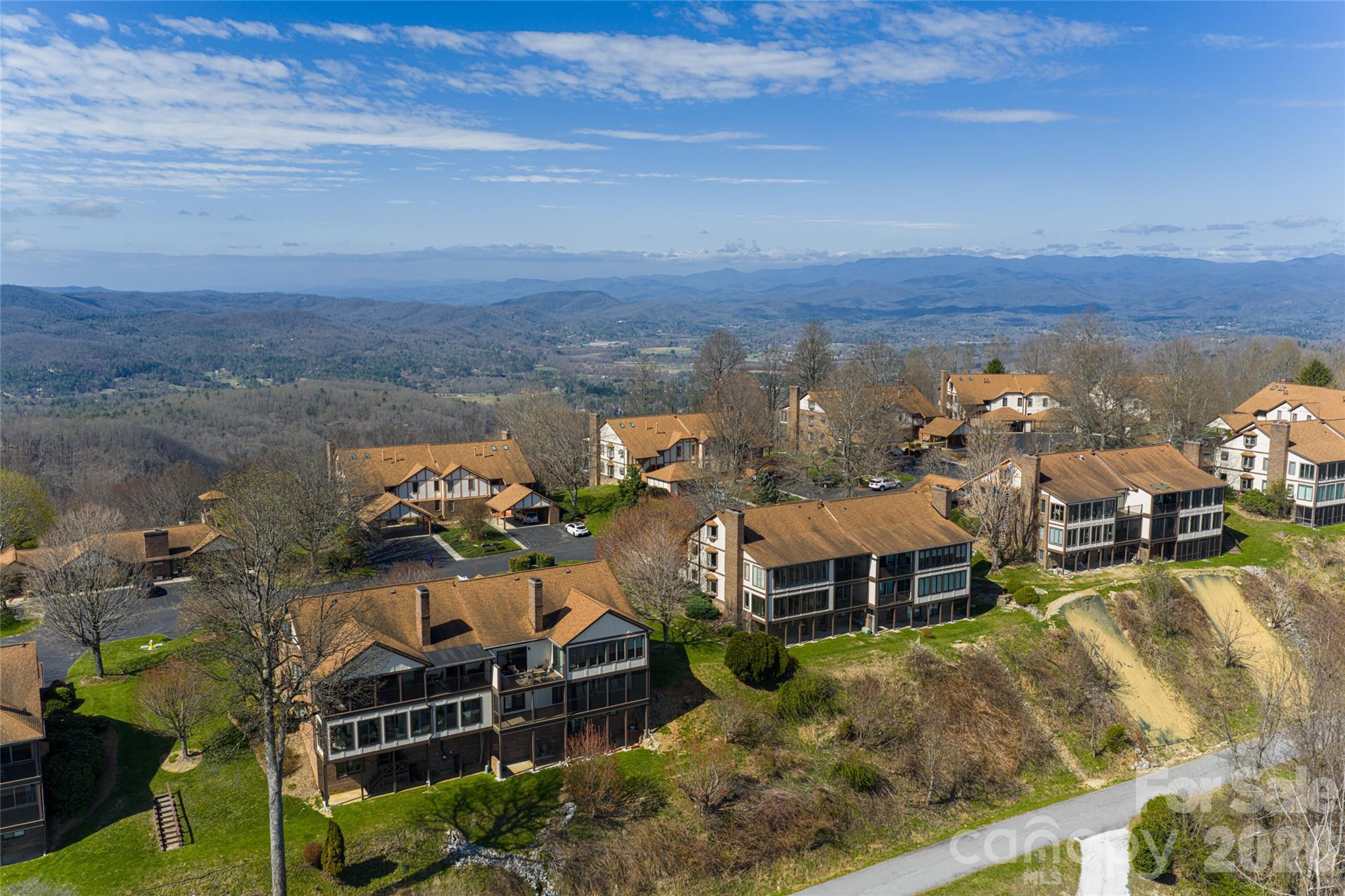Overhead view of street - 1203 Fleetwood Plaza, Hendersonville