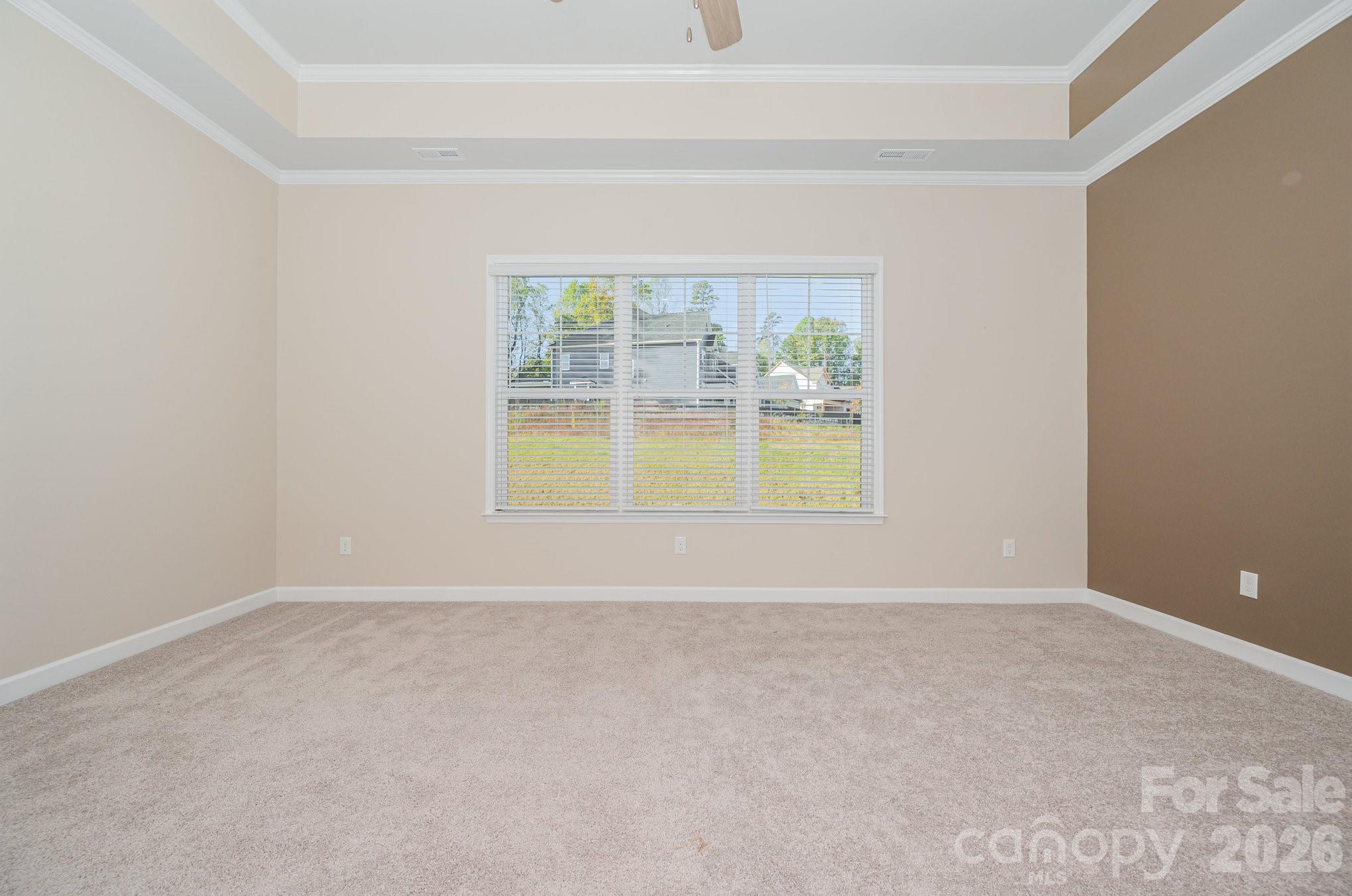 Large owner's suite with fabulous ensuite bath and large walk-in closet. - 456 Lucky Drive NW, Concord