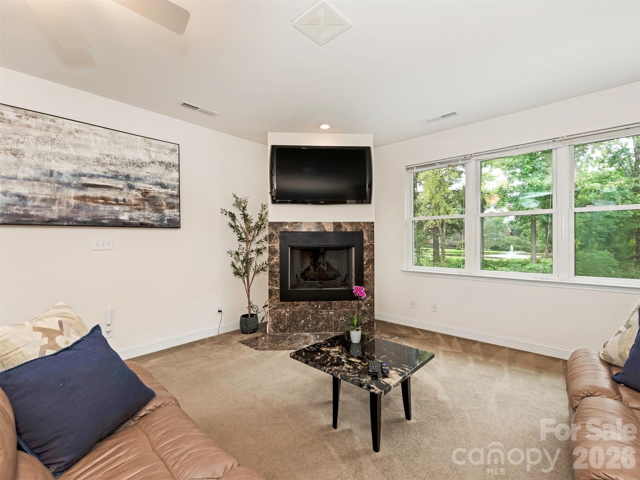 Single Family Residence at 9535 Potter Road, Matthews, photo 10 of 43