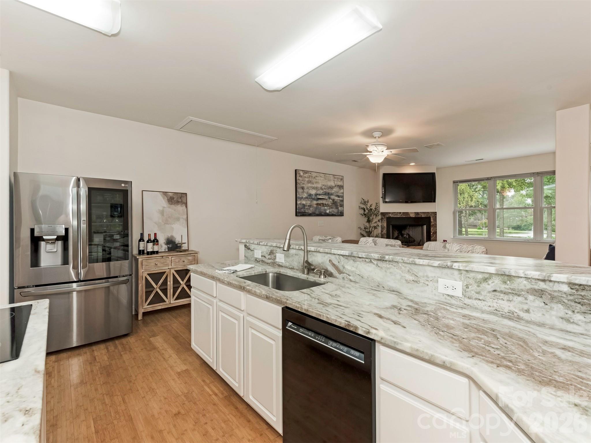 Single Family Residence at 9535 Potter Road, Matthews, photo 12 of 43