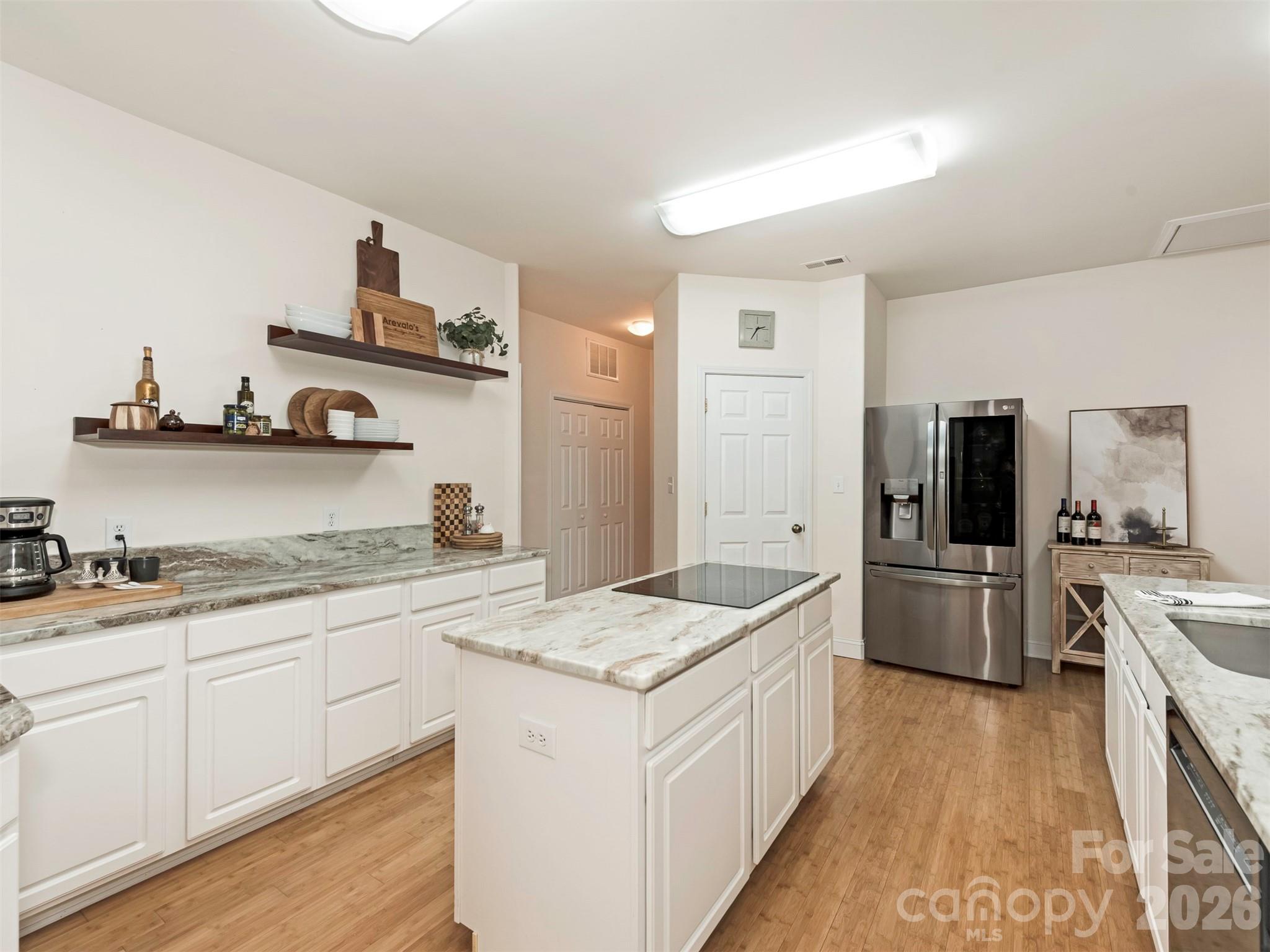 Single Family Residence at 9535 Potter Road, Matthews, photo 15 of 43
