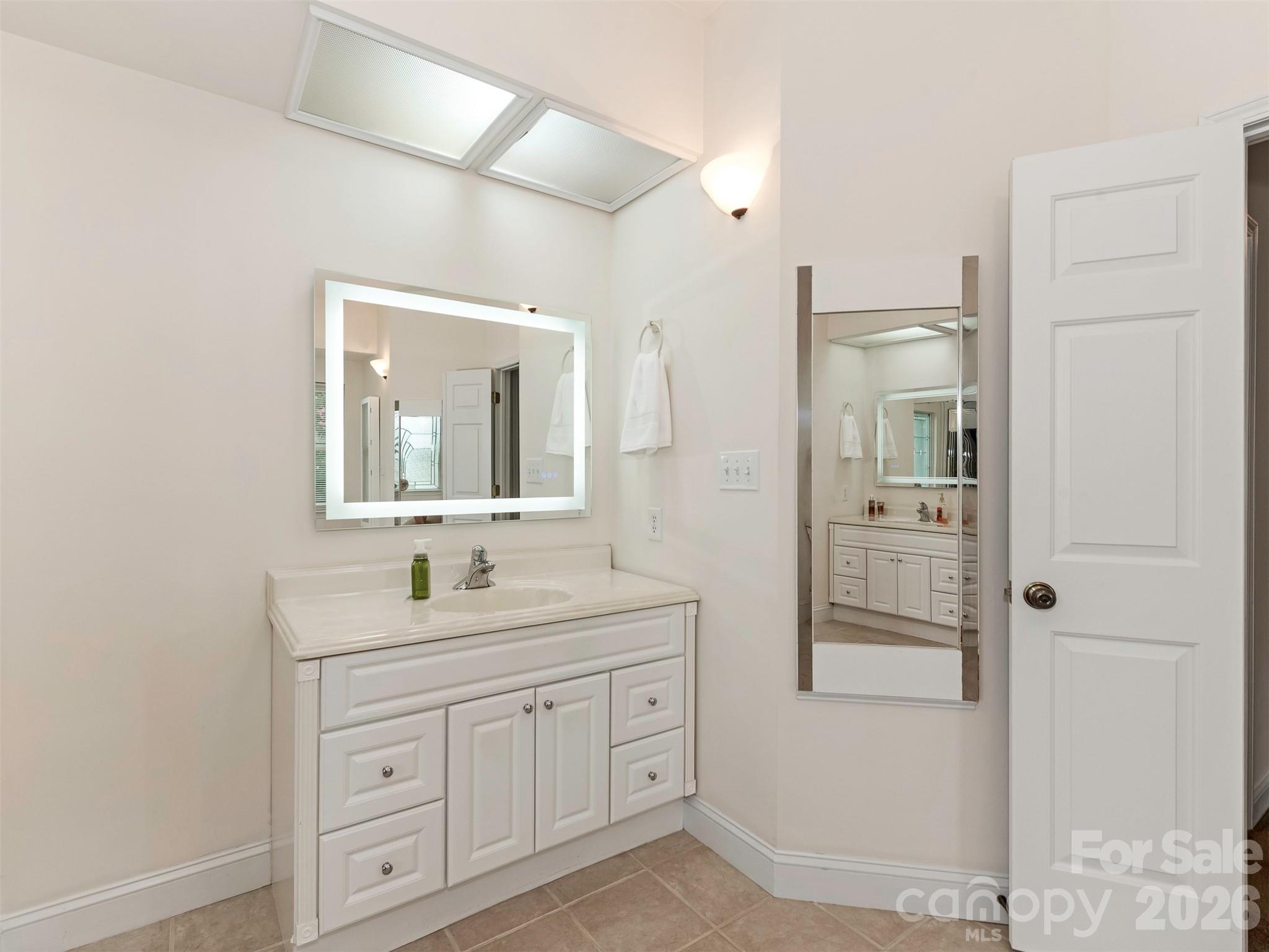 Single Family Residence at 9535 Potter Road, Matthews, photo 24 of 43
