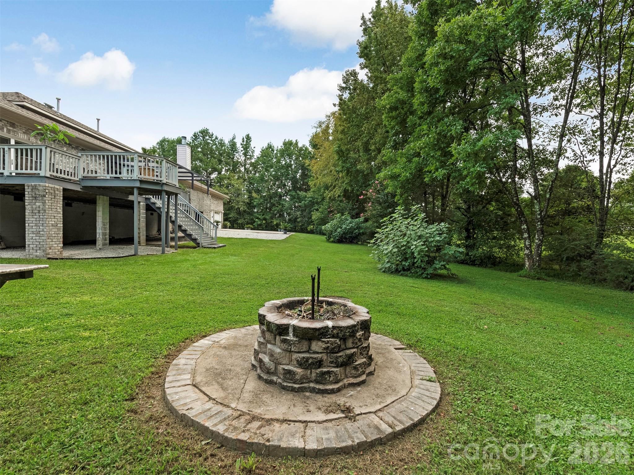Single Family Residence at 9535 Potter Road, Matthews, photo 36 of 43