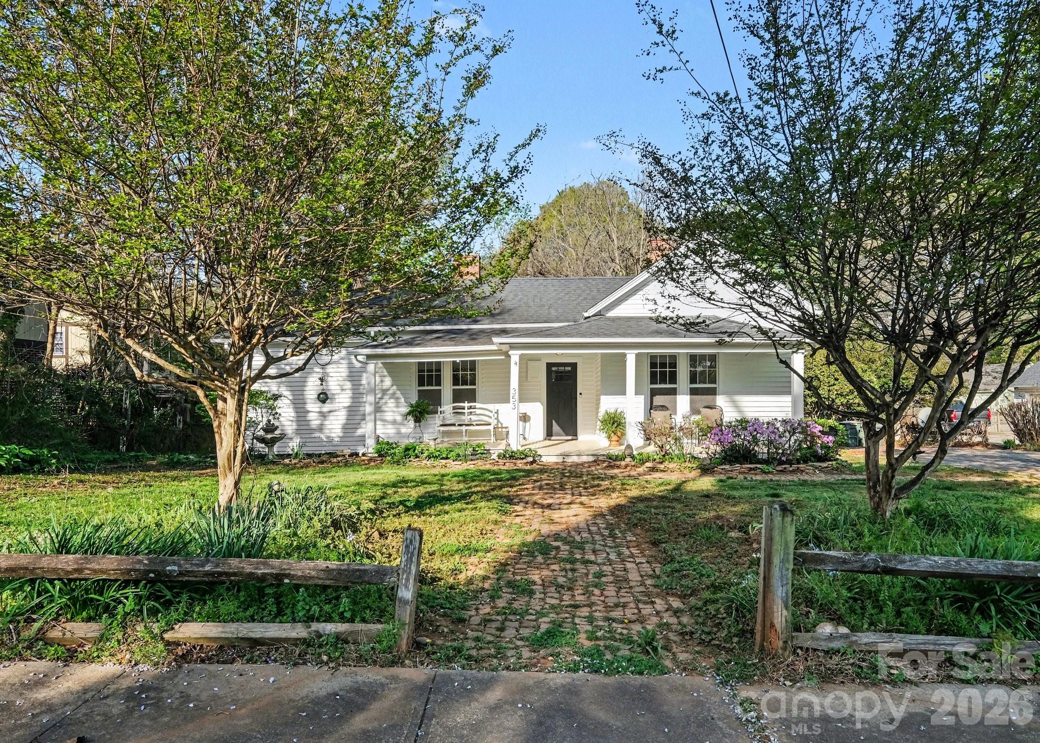 Single Family Residence at 353 Kelly Street, Statesville, photo 21 of 23
