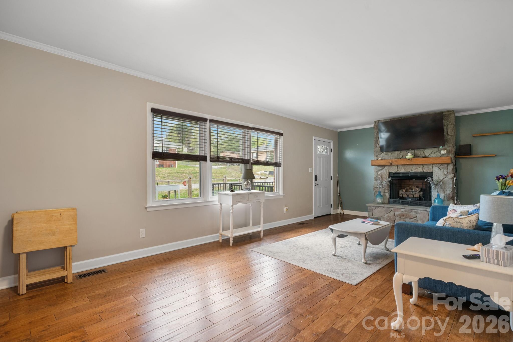 Single Family Residence at 118 Whitley Road, Morganton, photo 6 of 23
