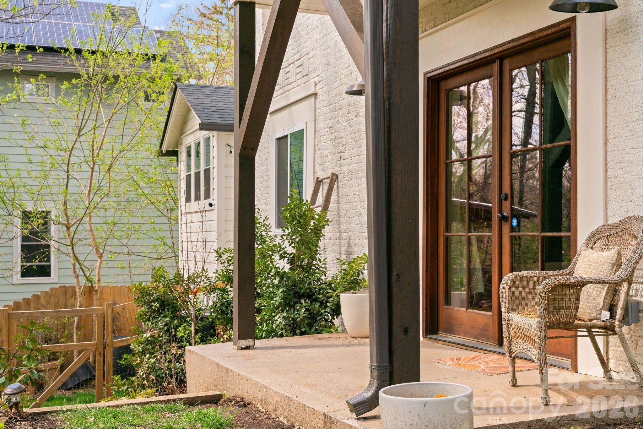 Single Family Residence at 24 Dellwood Street, Asheville, photo 19 of 48