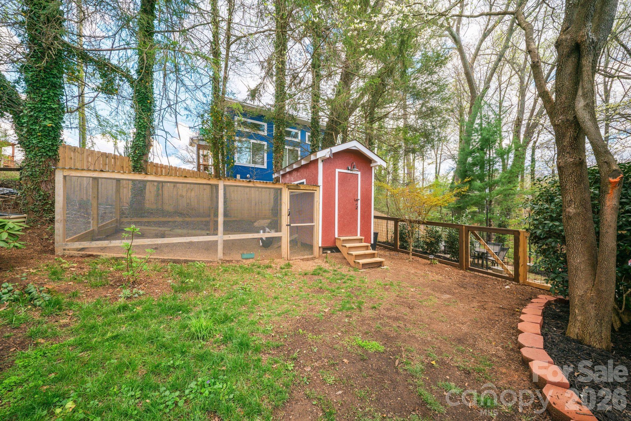 Single Family Residence at 24 Dellwood Street, Asheville, photo 38 of 48