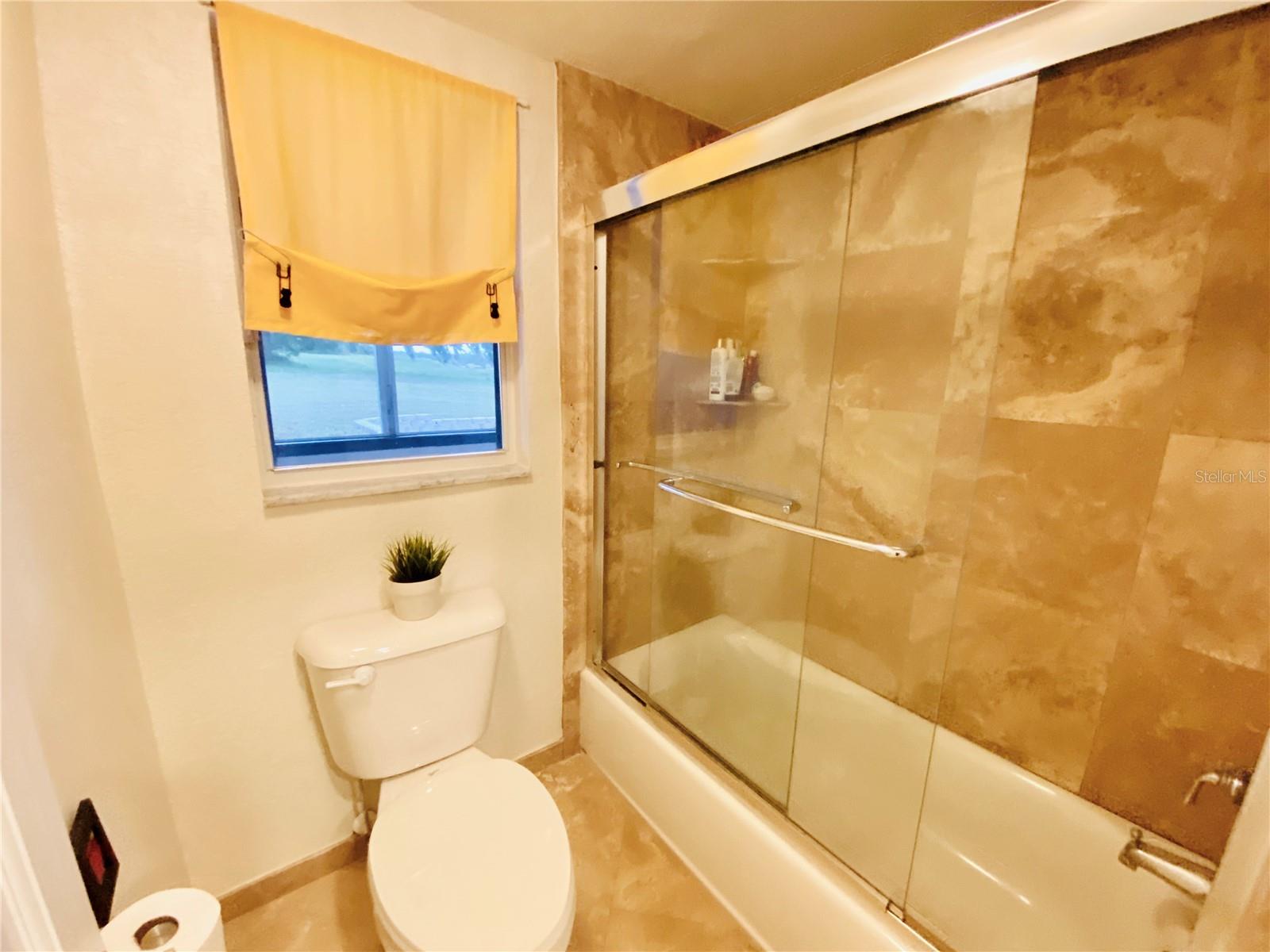 Primary Tub/Shower - 1449 ERROL PKWY, APOPKA
