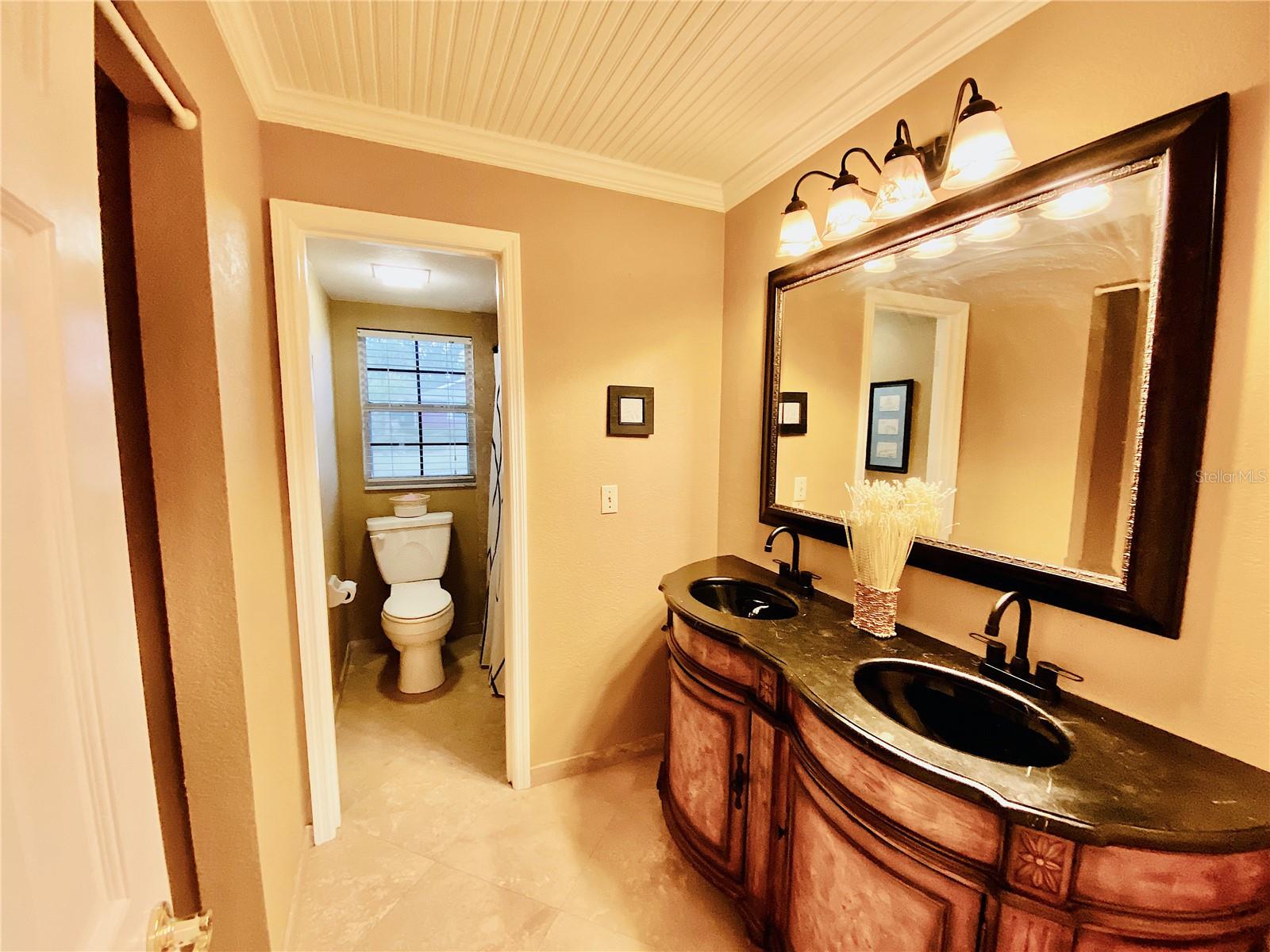 Primary Bath Vanity - 1449 ERROL PKWY, APOPKA