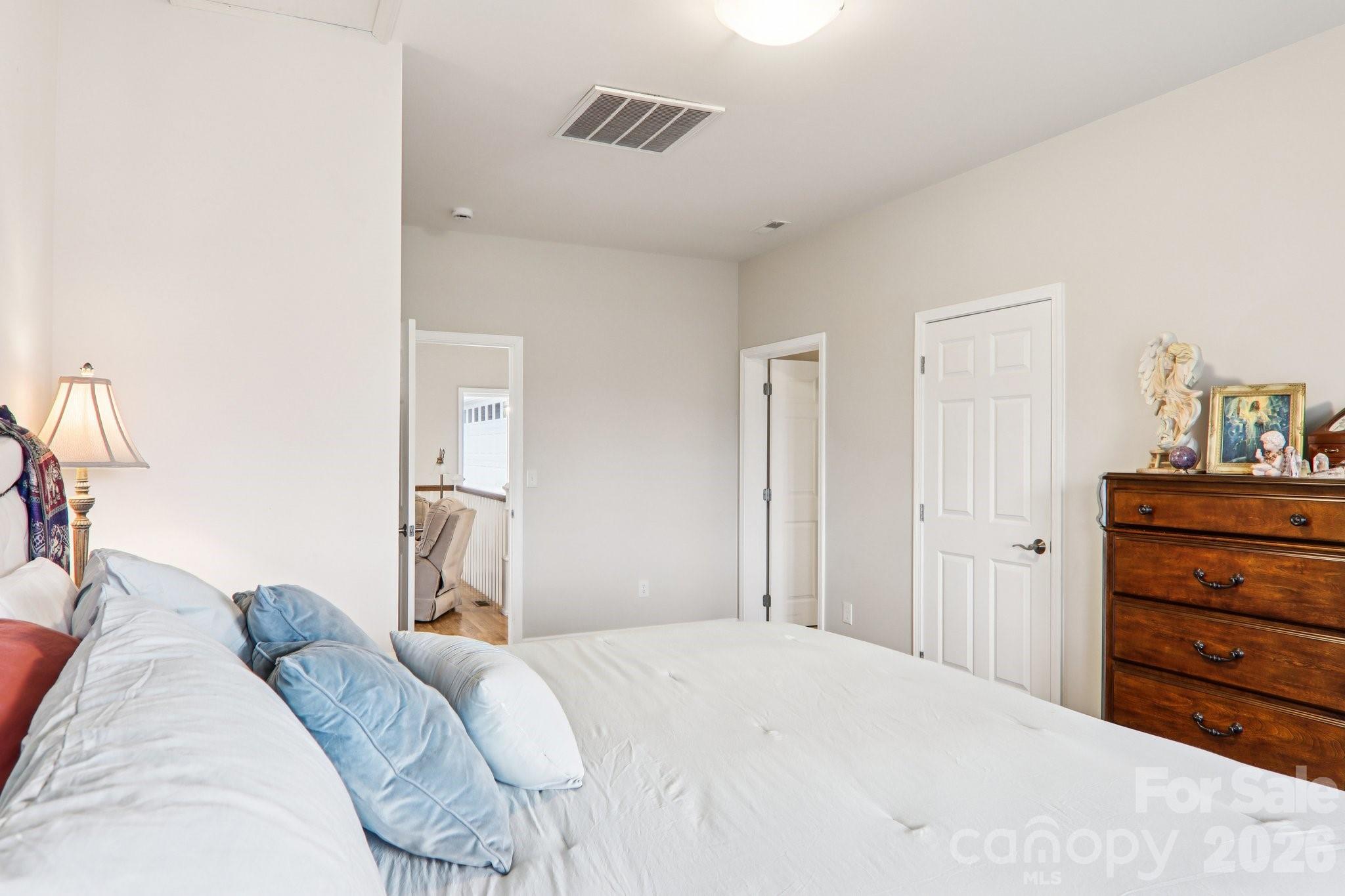 Single Family Residence at 14 Chandra Lane, Clyde, photo 22 of 47