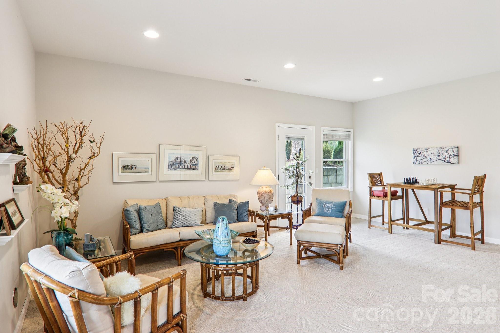 Single Family Residence at 14 Chandra Lane, Clyde, photo 29 of 47