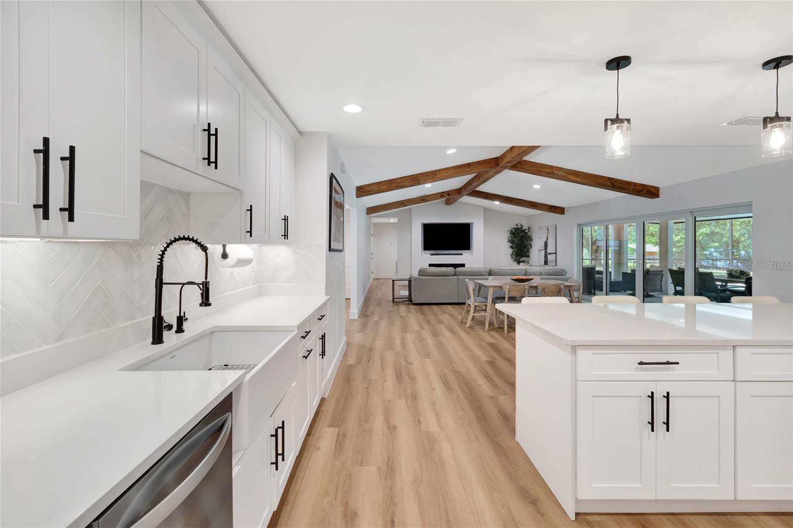 Single Family Residence at 12305 HOWEY CROSS RD, CLERMONT, photo 12 of 66