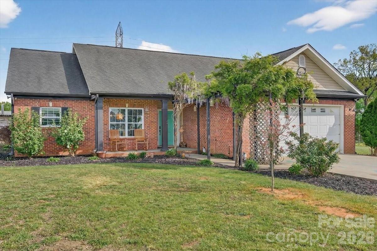 Single Family Residence at 7326 Cotton Ridge Drive, Monroe, photo 2 of 32
