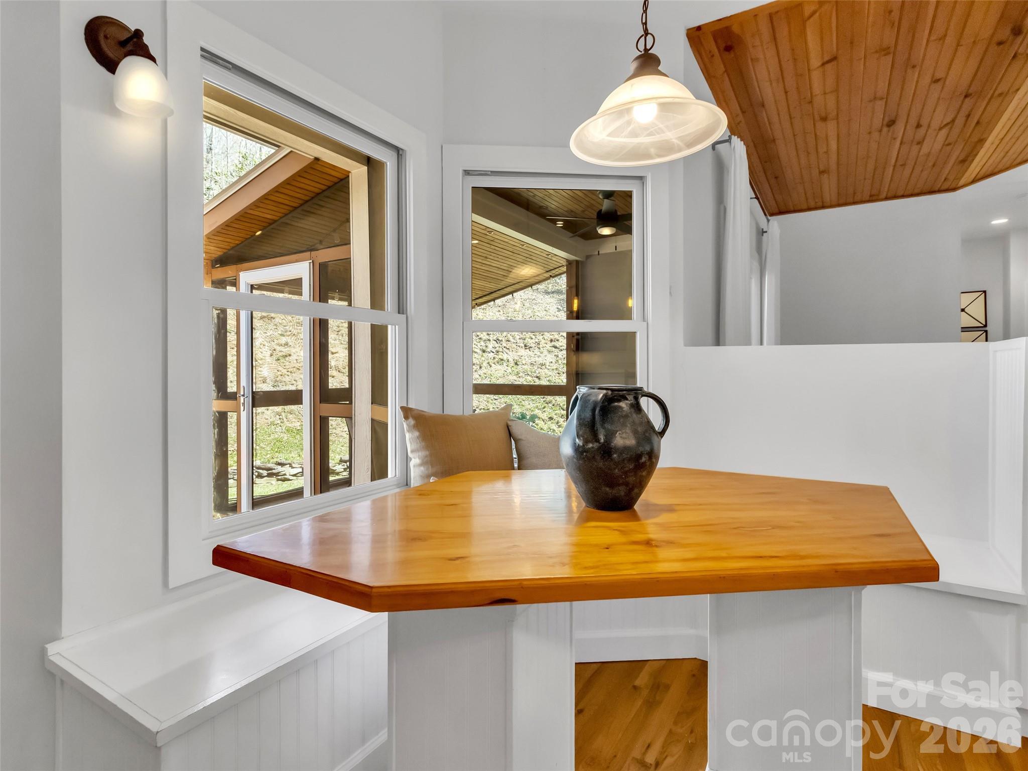 Single Family Residence at 523 Brandywine Road, Waynesville, photo 10 of 46