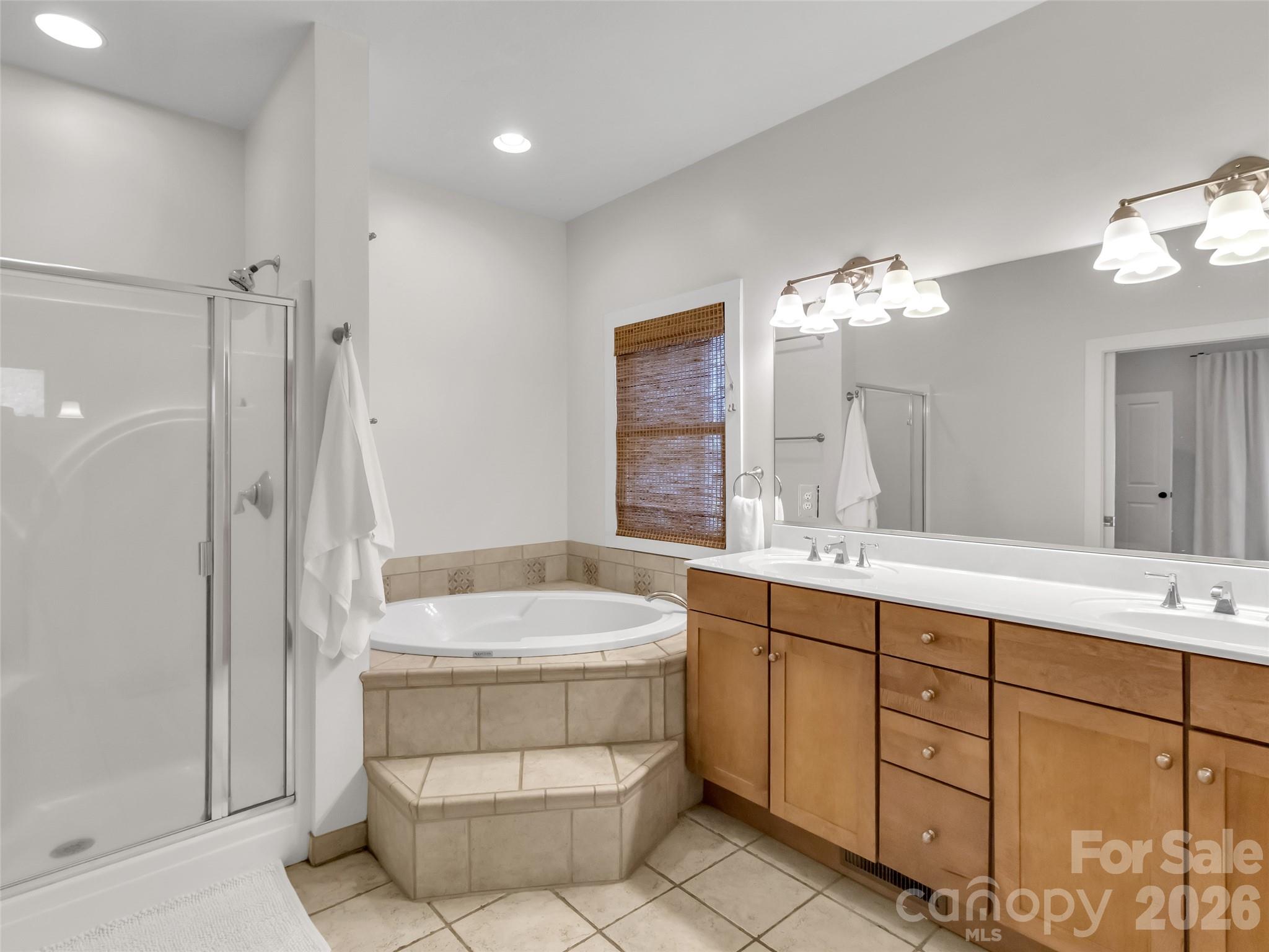 Single Family Residence at 523 Brandywine Road, Waynesville, photo 15 of 46