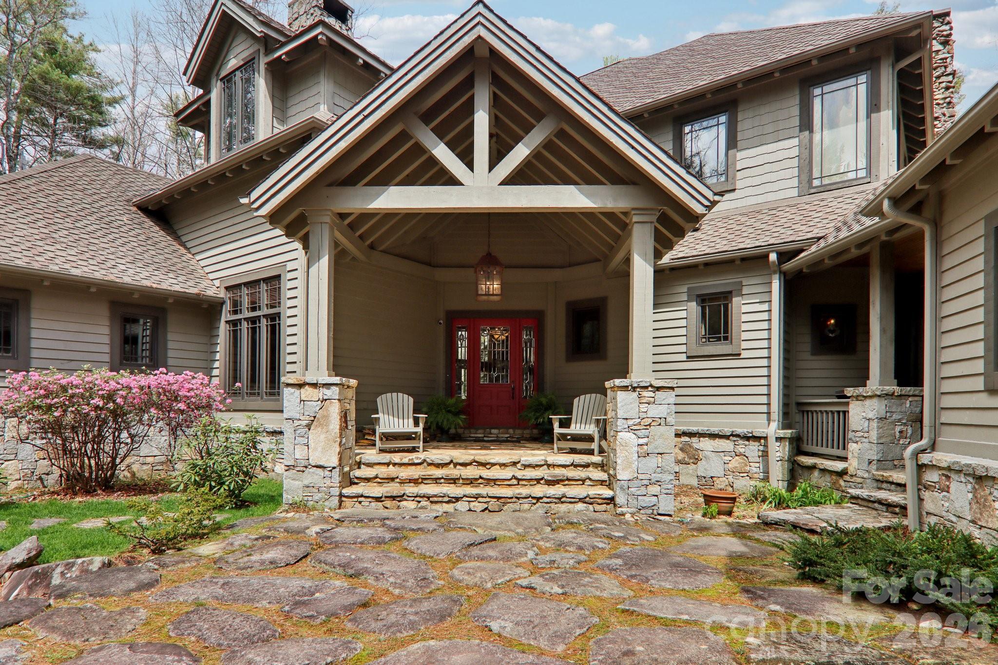 Single Family Residence at 46 Mills Creek Drive, Lake Toxaway, photo 4 of 44