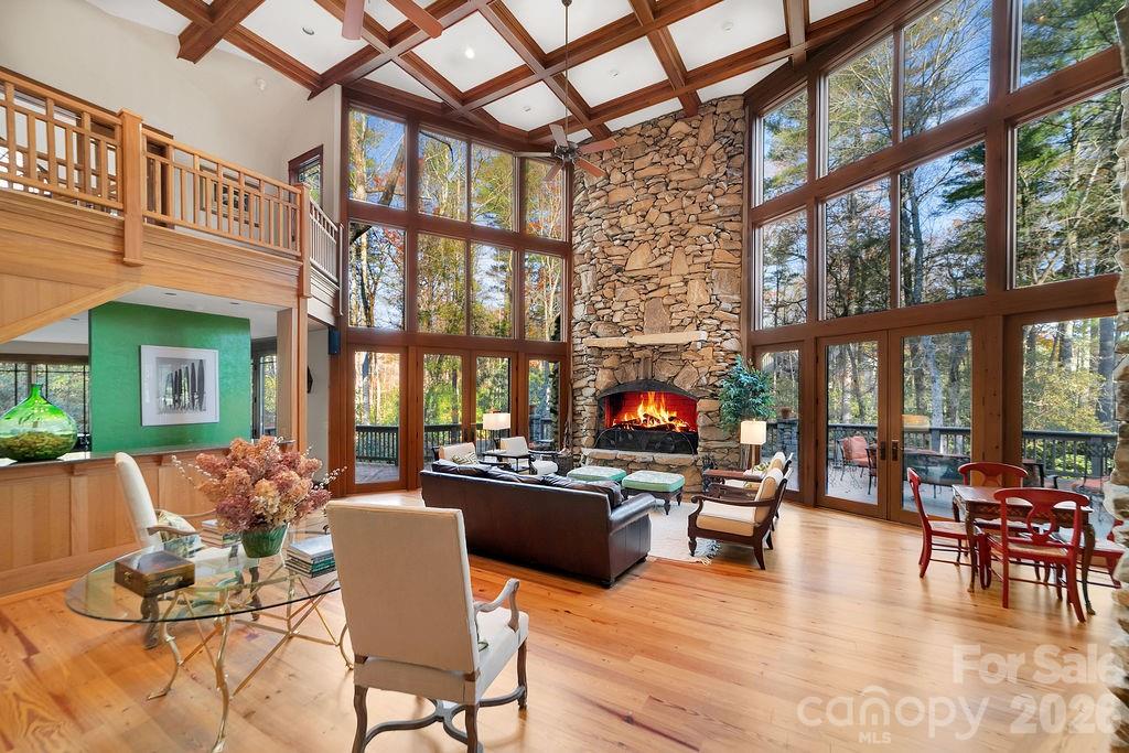 Single Family Residence at 46 Mills Creek Drive, Lake Toxaway, photo 6 of 44