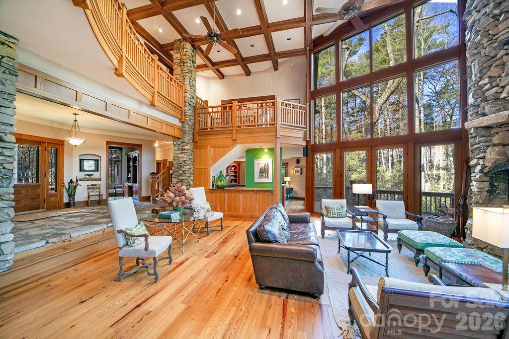 Single Family Residence at 46 Mills Creek Drive, Lake Toxaway, photo 11 of 44