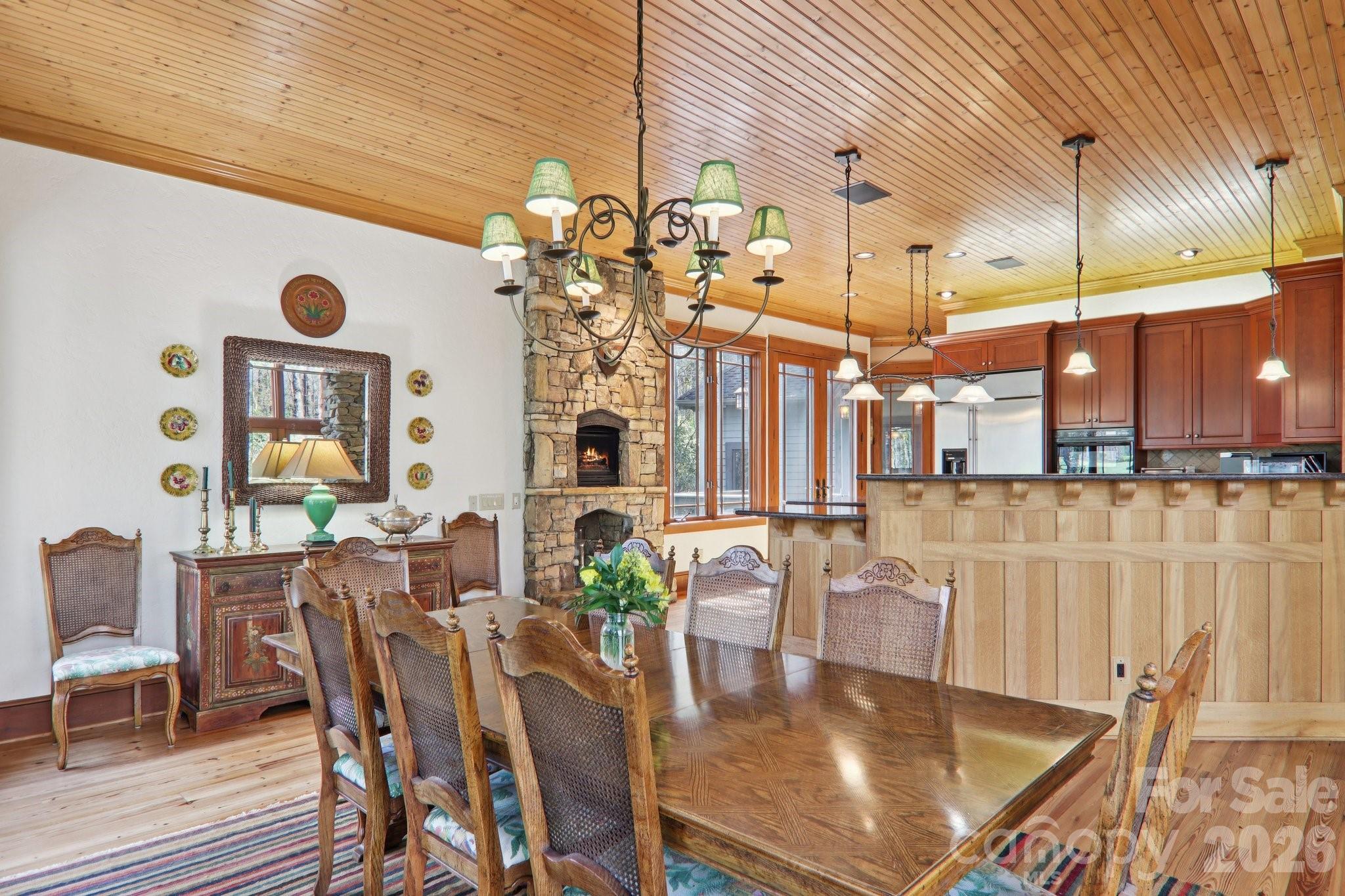 Single Family Residence at 46 Mills Creek Drive, Lake Toxaway, photo 15 of 44